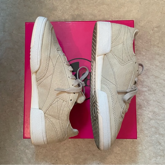 Reebox suede beige sneakers shoes club tennis workout athlesuire athletic - Picture 4 of 6